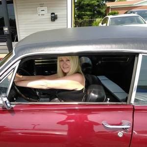 Meet your Posher, Beverly